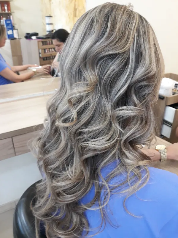 Escova e Babyliss